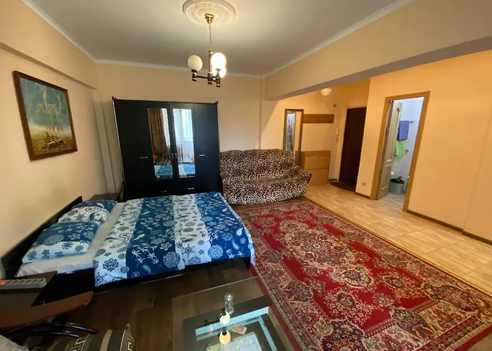 Loco Apartments