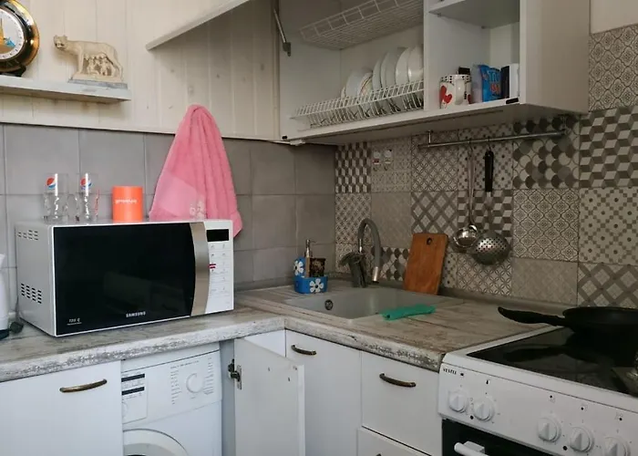 Loco Apartments